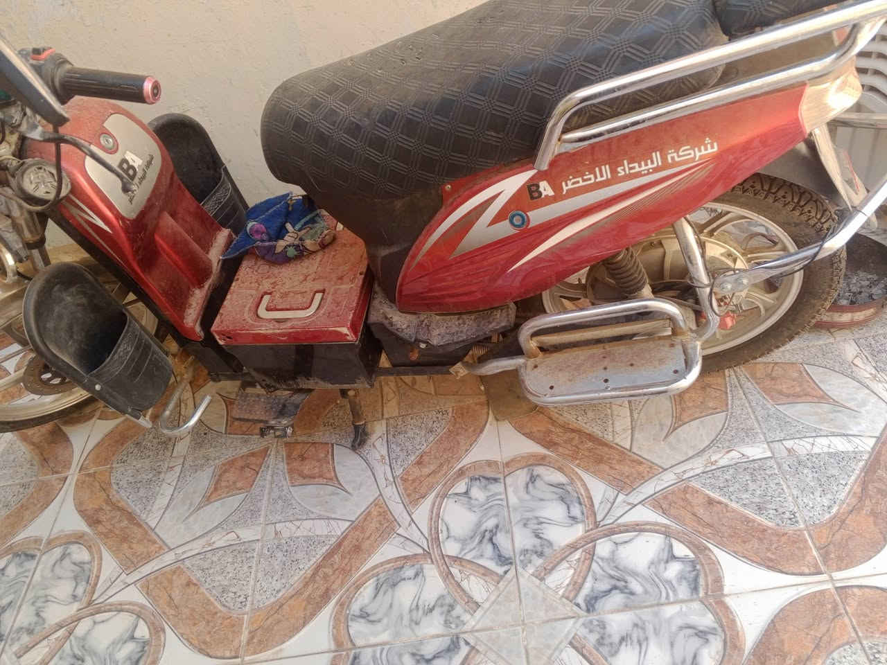 مكلف بلنشر ماطور شحن للبيع الي يريدة يتصل على ***********

