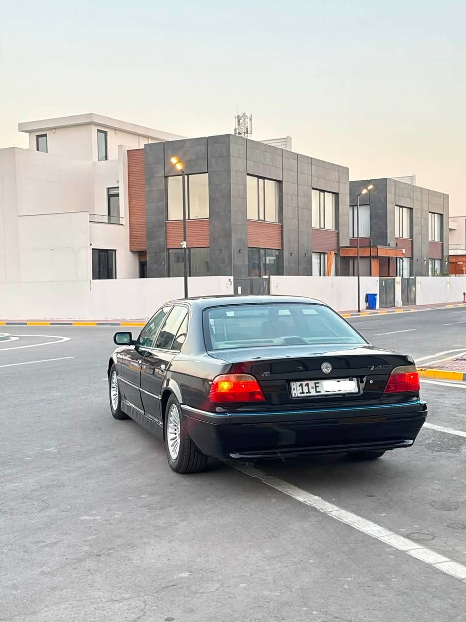 Bmw 1996 موديل
حجم 740 خفاش
محرك 8سلندر
مصبوغه عام جماليه
فول مواصفات شاشه وكامره وفتحه سقف نحكم ستيرن تلفون كشنات جلد لايتات لد متغير رقم بغداد انكليزي تحويل ثاني يوم سنويه جديده السياره جاهزه من مكينه وكير وحداده وتخم تاير وتبريد ثلج كلش نضيفه احلا من الصور
مكانها البصره الجمعيات
السعر 52$ مجال جدا بسيط
للاستفسار ***********
