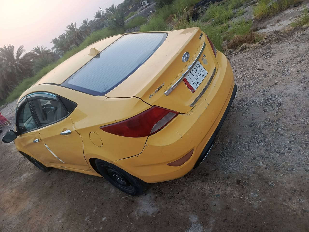 سلام عليكم اكسنت 2012 خليجي رقم بغداد مكينه كير حداديه تخم تاير تبريد خير من الله السياره كامله من كلشي معروضه 70وبيه مجال حك الجيه *********** مكينه 1600 مكان السياره بابل المحاويل
