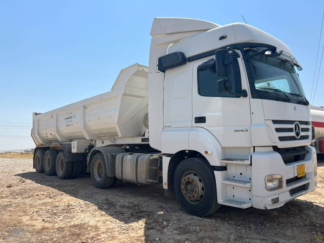 سلام عليكم اكسور للبيع رقم دهوك موديل 2006  ثلاجه ريتايدر  حجم 1843  سیارە ماشیە 760 km  بلادي سياره مكفوله كفاله عامه راس بوحدة و بودي بوحدة هم ترهم  للاستفسار ***********
