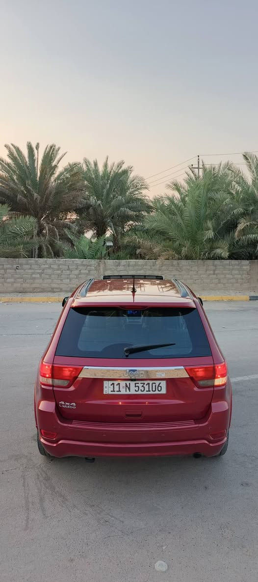السلام عليكم .. مرااااوووس فقط دورنكو 2018/2019 
جيب لاريدو 2013 خليجي السياره .. فول 
فتحه ماوس 
تحكم مري 
كشنات كهرباء 
حساسات 
زراك لايت 
فور ويل .. وضعيات قياده ..
فول تحكم 
داخل بيج 
شاشه تدعم ابل كار بلي + كامره دواره 
منظومه زنون بجم كامل كشافات ومازدات عالي ناصي
ويل اوفر لاند .. 
سياره نظيفه جديده وعليها ادامه شامله ..
حداده عامه كامله .. ١٦ بوشه خلفي .. وامامي كامل طبلات اعلى واسفل 
زوج دبلات امامي زوج خلفي .. تخم كامل 
كاردن شيالاته وكوبلناته كله تبديل جديد  
زيت وفلتر الكير مبدل جديد + اكسل 
زيوت وفلاتر المكينه بالكامل .. ومنظف اويل بم والكيس والمكينه فلاش وتبديل زيت كل ٣٠٠٠ الى ٤٠٠٠ كم .. 
راديتر  جديد + واتر بم + فلسان المكينه كلهن جديد ادامه منظومه كامله + ميي زيتي .. 
مروحه جديده + ولف ..  برمجه ع ٩٧ تفتح مروحه انسى موضوع حماوه .. 
تخم بلكات جديد چامبيون اصلي ..
ثروتل + دكشن حار + بارد تنظيف 
+ ولفات .. واشرات وچبن المكينه كله مبدل 
فور ويل فاصل الكاردن مسويها تو ويل .. وكاردنها موجود 
سياره كلشي مبدل بيها جديد .. وعندي صور وفديوات الصيانه كامله ..  وشرط السونار .. سياره خشم جاملغ الصدر بي سحب كارت تريد تعتبره ربع جاملغ نص جاملغ جاملغ كامل .. بكيفك .. ابيعلك قطعه ربعها رش .. 
ماشيه ١٧٠ كم حقيقي شرط الفحص ... وتدك جرص ع ١٢٠ كم/س 
رايد مراوس  بدورنكو  ١٨/١٩ ..  يفضل محور بساتم ١٤ 
 التغيير رغبه لا اكثر .. 
سياره مال جناي ومعتني بيها ونظيفه 
رقم بغداد دولي باسمي تحويل  مباشر .. 
للاستفسار 
***********  
........ فقط مراوس ........
