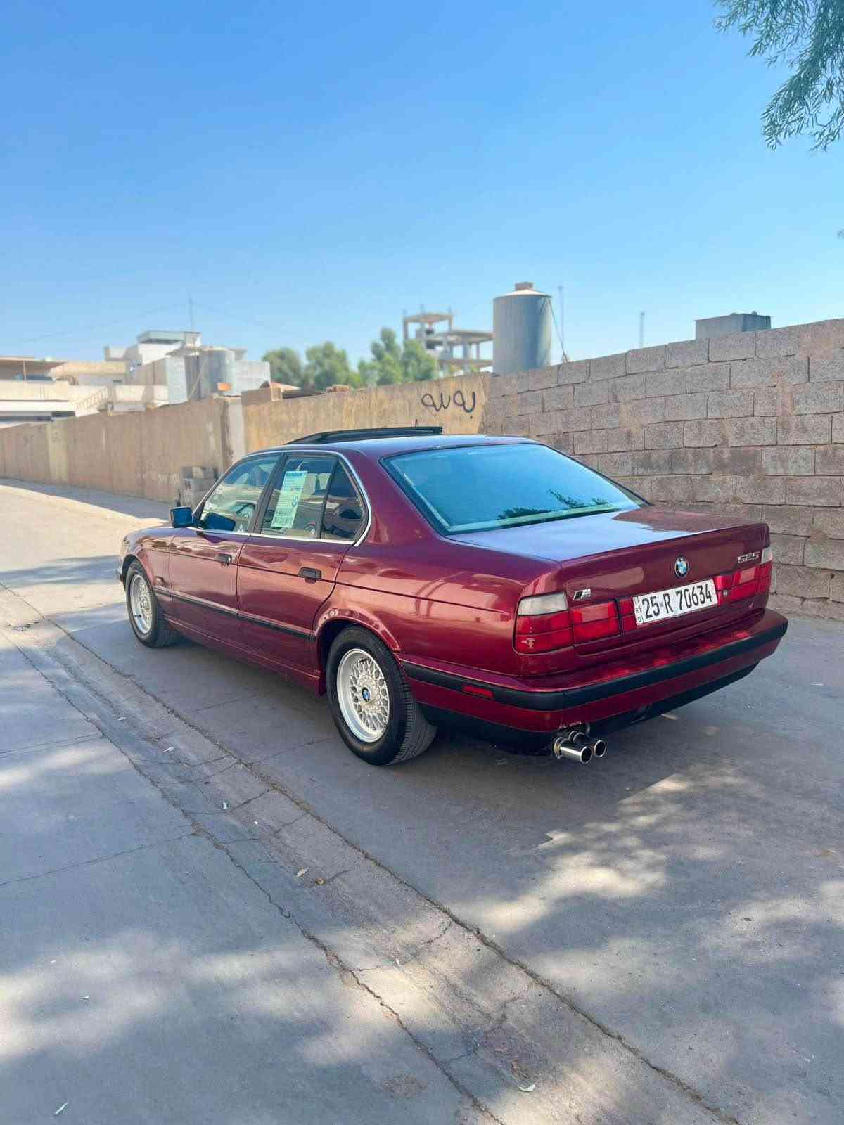 بيئم BMWموديل 1991گيرومحرك شرط محرك 525بيلدي توماتيك مواصفات 4جامات ومرايه كهربائي قوفل مركزي ABSسلايت كهربائي كوشنات كهربائي تبريد حارو بارد شغال كهربائي ⚡️ عام شغال تاخم تايرات ويل كروم بيلدي جديد صدر كول جديد سيارة صبوخ عام جمالية بدون ضراب و بدون حادز سنوي جديد مشروع وأتني راقم جديد هزه جديد وبيه كوبون بانزين موجود شرط تحويل وواكال سعرة 59$💸بيه مجال *********** كركوك, العراق
