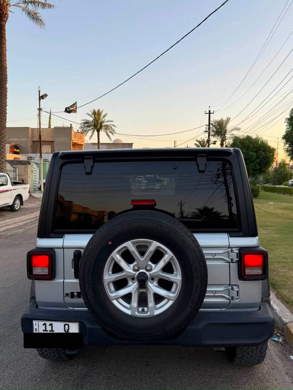 للبيع
Jeep Wrangler 2023 Sport
جيب رانكلر 2023 سبورت
4 سلندر تيربو 

سعر مناسب 195$ 🔥🔥ارخص سعر ب العراق

مواصفات/  سبورت
 جام كهرباء اوتو
 شاشة - كامرة
 قطعتين تبريد
هيتر بالمري

ماشيه 59الف 

رقم بغداد بسمي شخصي

سيار بيه شوي صبغ ب جاملغ المامي و شوي ب البونيد وبارد مثل ماموضح ب سونار

سيار جاهز من كل نواحي تخم تاير جديد و باتري جديد

مكاني بغداد

للاستفسار
***********
