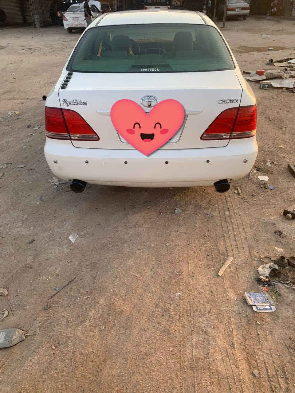 سلام عليكم سيارة شاهينه موديل ٢٠٠٤
فيها فقط كصه بالجنطه اكفلها بس من سرقه سيارة جديدة تبريد تخم تاير عنوانها البصرة والاستفسار الاتصال ع الرقم***********
