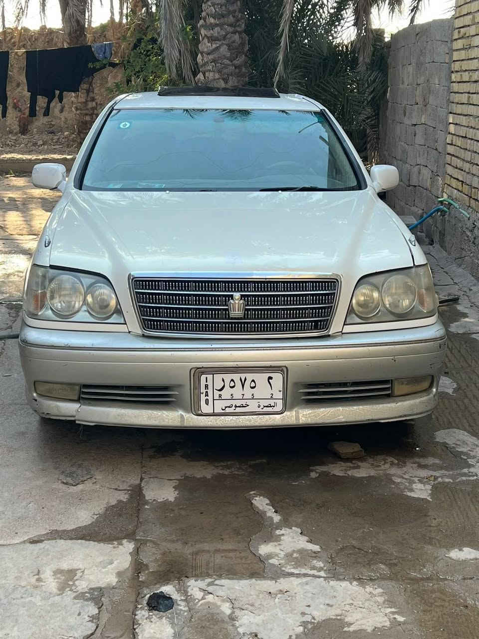 ملكه كصت جنطه متوئمه رقم وسنويه كرستال أصل دكمتين مكينه وكير كفاله حداديه نظيفه تخم تاير جديد نقصه بس تبريد سعر ٢٧ وبيه مجال مكان الشطره الاتصال ***********

