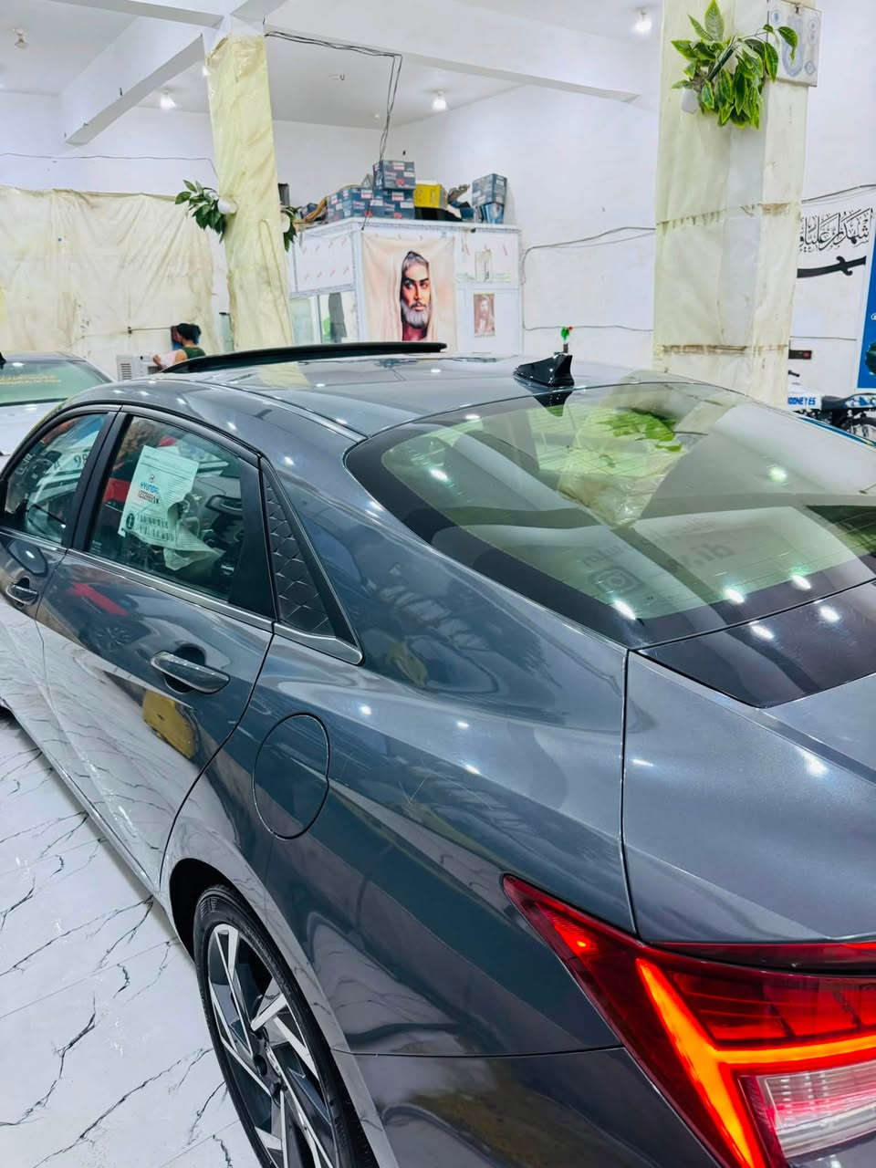 السلام عليكم  هونداي  النتره  لمتدد فول مواصفات  مديل  ٢٤ معوقين ذي قار  وكاله  جاهزه مكان السياره ناصريه مركز المدينه  بيع مستعجل مال محتاج السعر ١٣٥ للستفسار اكثر الاتصال عل الرقم *********** موجود وتساب

