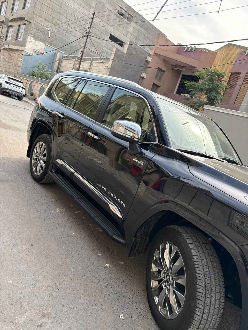 بلاك اديشن • ٢٠٢٥ • ٧٥٠٠ كم