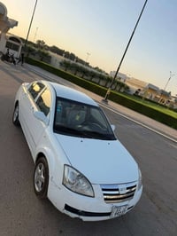شيري A5 للبيع فقط بدون مراوس وارد خليجي السعر 40 وبيها مجال قليل كفاله...