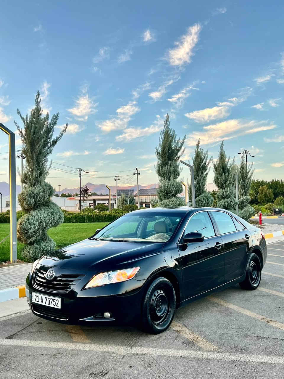 TOYOTA CAMRY- مۆدێل  2009 -
📲 *********** سعر : 105💸 مەجالی تیایە

سەیارەکە زۆر جوانە  
سەیارەکە تەنها پەڵە ساردی  هەیە  بە بێ بۆیاغ  ✈️

مواسەفات   ( ناو زەرد  - کوشن کارەبای  -حاسە  - ڤۆلیۆم   -  تحدید سورعە  - بلاجکتۆر ) 🗼

گێڕ و مەکینە بەشەرت  
   
تەحویل  و غرامە بەشەرت 🇺🇸
شوێن : سلێمانی 🪙

تويوتا كامري  - مۆدێل  2009 -     
📲 *********** سعر : 105💸 و مجال

سيارة حيل حلوة  
سيارة بيها مكان صغير بارد و بدون صبوغ   ❄️
 
مواصفات (     داخل اصفر - كشن كهربائي -حاسات - بلاجكتور - ڤۆلیۆم - تحديد سرعة ) 🆕

 گير و محرك بشرط 

تەحویل  و غرامە بشرط 💎
مكان : سلێمانی
