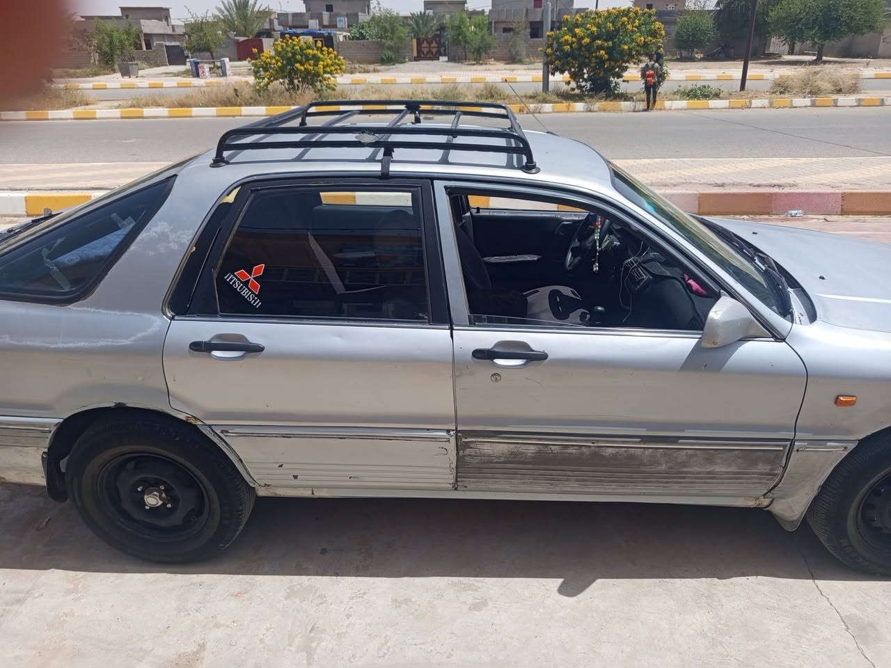 سلام عليكم مسبوشي كلنت للبيع موديل 91رقم بغداد محرك 16بلادي ترايك وين ماريد سعرها 40وبيها مجال *********** مكانها ديالى ناحية السعديه
