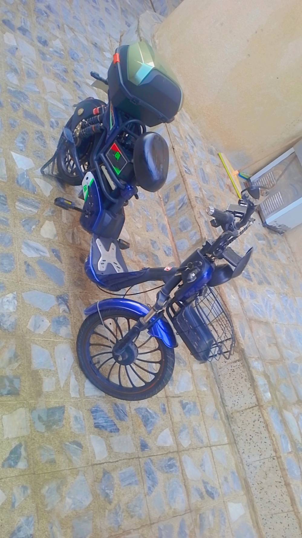 حجم ٢٠ • بطاريات مبدله • اوراق كاملة