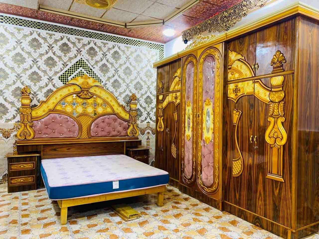 سلام عليكم عندي غرفه نوم مستعمله للبيع صاج عراقي درجة أولى *********** واتساب توجد خدمة توصيل عل باب بيتك السعر ٩٠٠
