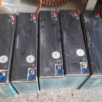 بطاريات مسطرة • 32 أمبير • مستعملات