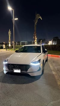 🫡(Hyundai Sonata) للبيع او مراوس حسب القناعه  مديل 2020  المحرك:(2.5L ...