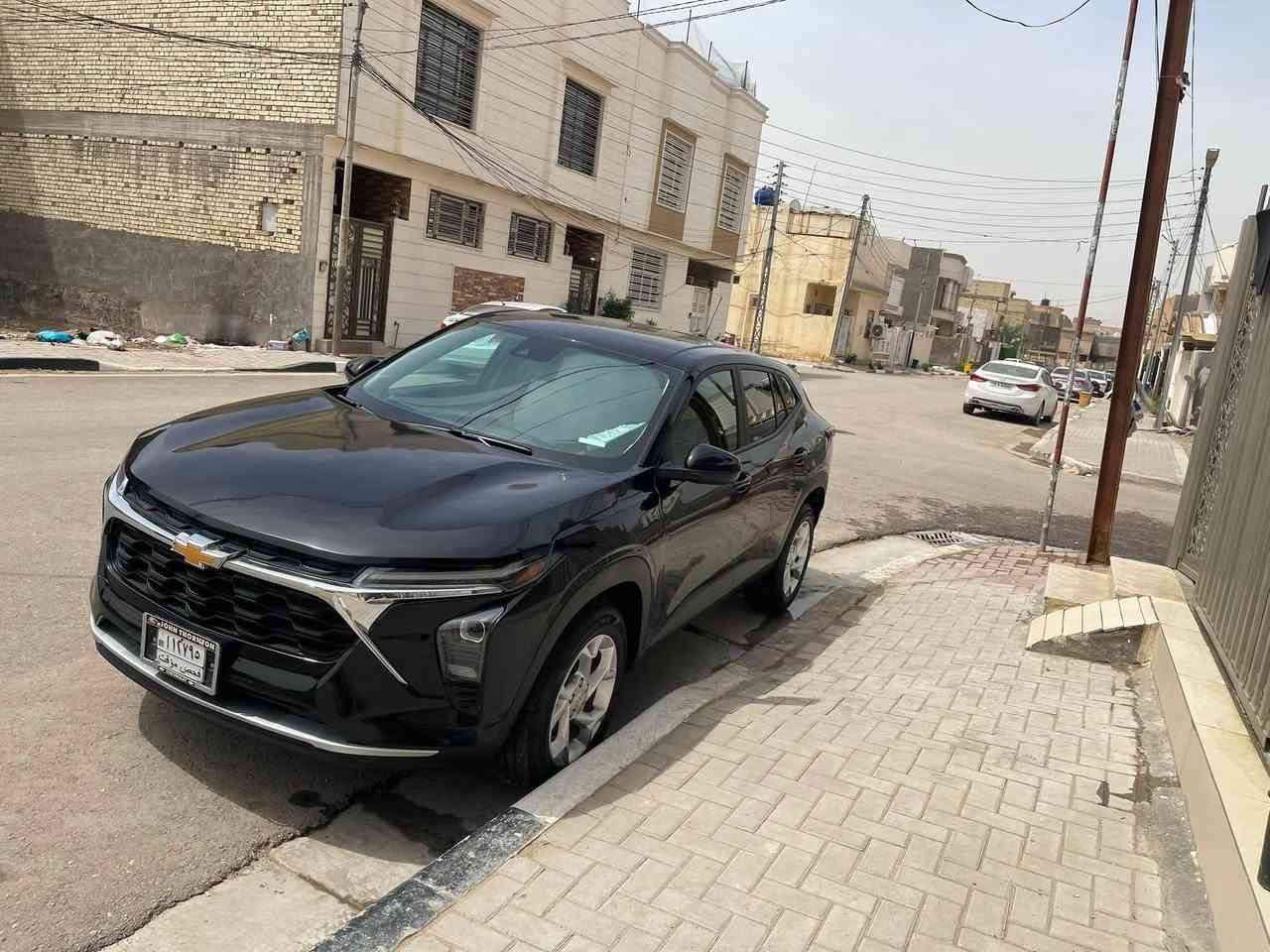 تراكس ٢٤ باسمي رقم كربلاء ماشيه ٢٩ الف حادثة بنيد وجاملغ يرادله بنيد لان مامصلح عدل سعره ١١٨ وبيه مجال وبيه سونار الحادث ويه الصور ***********

