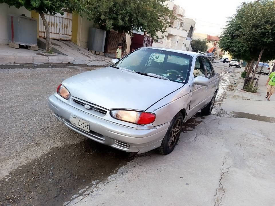 هۆندای النترا ئارمی بلاستیکی سلێمانی بەشەرت + گێر و مەکینیەی پرۆتۆن + بەخاخ پاوە ر + سەرف و دوکەڵ و لێجونی نیه + جام کارەبای گەرمی و کاروبای مەزبووتە + گێجی بەنزین و حەماوە و زەختی کرینی مەزبوت عبشە کات فلجەو ئاو لایت و سەکن و حواری مەزبوت + ویل کرۆمە ویل سپۆرەتە تایەی تازە
پشت و بێشی دەعم و لێدراوی نیه وەرگەراو نیه + بۆیاخ و هەیکەلی جوانە + ناو دەشبولی جوان + سەیارەیە کی تون تۆڵە 
مۆدێلی + 1993 + سعری 16 گەڵا 
ژمارەی تەلەفوون (***********) شمشمل, السليمانية
