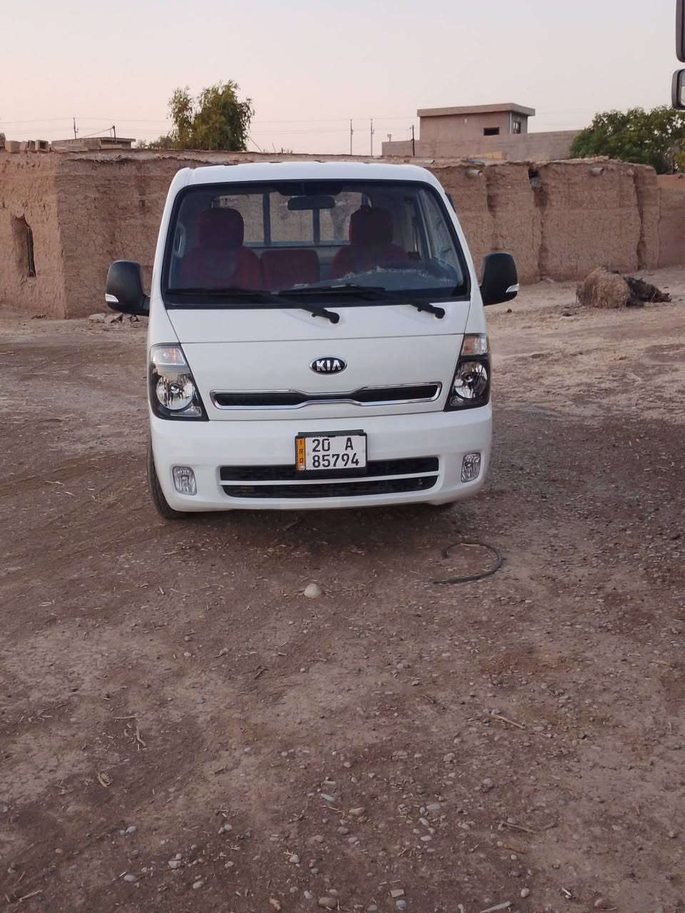 السلام عليكم للبيع كيه حمل موديل ٢٠ مكفوله ماشيه ٦٩الف رقم ديالى للستفسار اتصل ***********مكان ديالى جلولاء بيك خير ودلل
