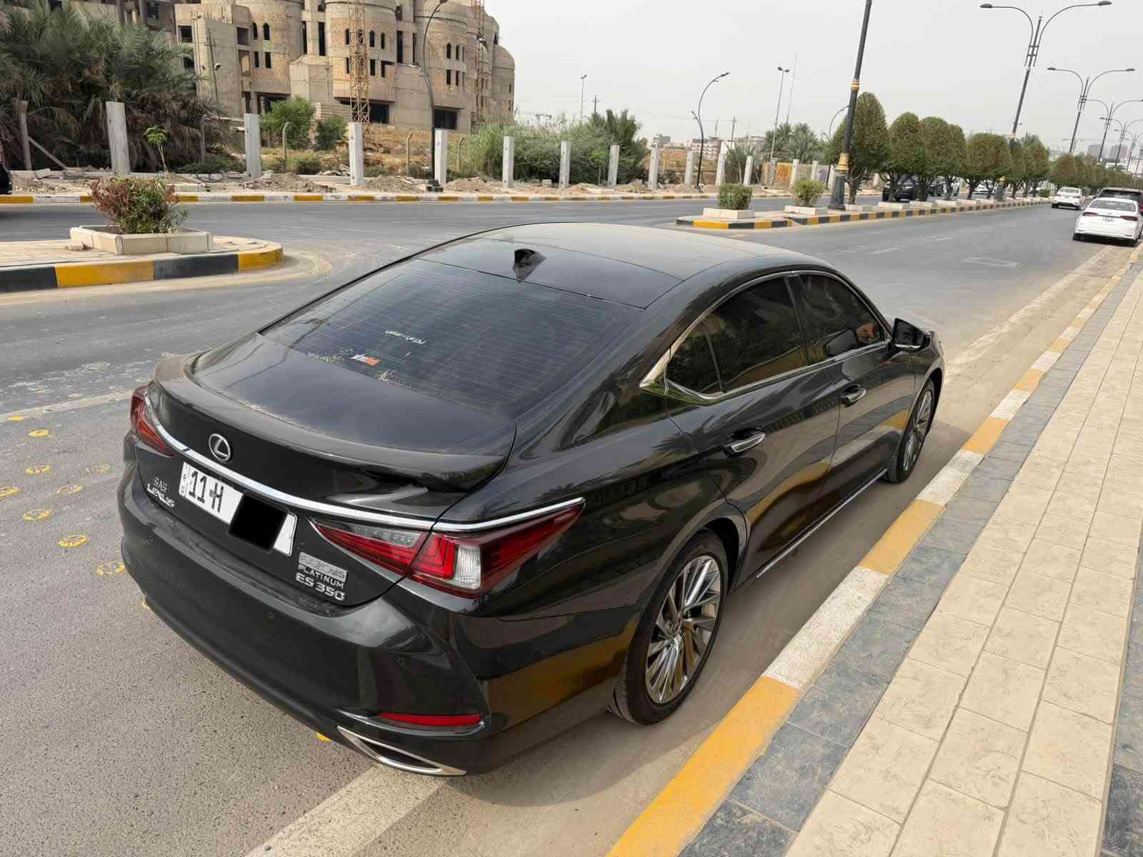 لكزس ES350 بلاتينيوم • ٢٠٢٤ • رقم بغداد