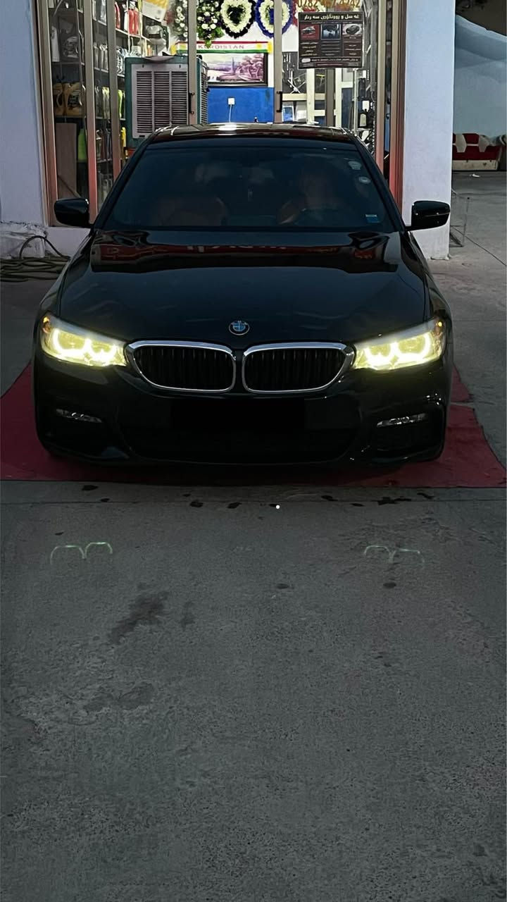 فرۆشتن
سلام علیکم 
BMW 530i M PACKAGE 2018
مۆدیل 2018 ئۆتۆمبێلەکە M پاکێجی بیلادە 
🛑تەنها فرۆشتن 
مواصفات
داتاشۆ-سلایت-ناو قەیسی-XDRIVE-گوشن 700-کوشن هیتەر-کوشن خەزن-کوشن کارەبای-سوکان هیتەر-کامێرای دواوە-راگرتنی نشێو-ئاوێنە کارەبای-سیستەمی auto start سوکان M—٣ مۆدی لێخورین sport-comfort-ecopro-eco individual-گێری سەرسوکان-لایتەکانی بیلادە زۆر مواصفاتی تر 
مۆدی ئیکۆ یارمەتدەرێکی باشە بۆ ئیقتصادی کەم بەنزینی-
سێرڤسێکی باشی بۆ کراوە ئەموو شتێکی لەسەر دەقی شەریکە پێشو دواوەی هەموو توند کراوەتەوە 
سەنەوی و هەزەی تازە نوێکراوەتەوە تا سالی ٢٠٣١
ئۆتۆمبێلەکە بێ کێشەیە هەموو شتێکی تەواوە بێ کێشەیە بەناوی خۆمە 
٤ تای تازەی لەسەرە بە 
بەبیلاد M ە ئۆتۆمبێلەکە ناودەرگاو سوکان و دەعامی و هەموو شتێکی م پاکێجە بیلاد

110 هەزار مایل رۆشتووە

ئەم ئۆتۆمبێلە بە کلین تایتل داخیل بووە رەقەم شەنسی نادات
واتە بەبێ دەعمە
٢ چاملغی کلێری ئەمریکای لێ دەرچووە بەبی ناوگرتن و معجون و برانەوە بە شەرت
٢ دەرگاش لێرە لەسەر لێخشان بۆیاغ کراوەتەوە بەشەرت بەبی ناوگەرتن
پەراشوتی شانەکانی بە بیلات bmw داندراوەتەوە واتە مۆقەت نیە بیلادە
باقی هەموو پەراشوتەکان بەشەرت نەتەقیون
واتە چاملغی پێشەوەی لای سەکن کلێرە لەگەل چاملغی پشتەوەی سەکن کلێرە دەرگای سەکن و دوای سەکن لێرە بۆیاغ کراوەتەوە 
سیرڤیسی کاملی بۆکراوە رونی ئەکسل مەکینە تایە هەموو شتێکی تازە گۆراوە

نرخی ٢١٤ وەرەقەیە 
***********

سيارة BMW 530i M PACKAGE 2018
الموديل 2018 السيارة M باكيج بيلاد
🛑فقط بیع 
المواصفات:
 • داتاشو - سلایت - کشنات قياسي -XDRIVE- کشنات 700 - کشنات هيتەر - کشن خزن - کشن كهربائي - سكان هيتەر - كاميرا خلفية - رادار أمامي - مرايا كهربائية - نظام auto start - سكان M - 3 موديات قيادة sport-comfort-ecopro-eco individual - جير سرسكان - إضاءات بيلاد - والعديد من المواصفات الأخرى
مودي الايكو يعتبر مساعد جيد للاقتصاد في استهلاك البنزين
صيانة جيدة تمت للسيارة وكل شيء فيها أصلي وتم تفحص الأمام والخلف بشكل شامل
التأمين والملف مطلعين ومجددين حتى سنة 2031
السيارة بدون مشاكل، كل شيء كامل، بدون مشاكل، باسمي
٤ إطارات جديدة عليها
السيارة بيلاد M، الداخلية والسكان والدعامية وكل شيء M باكيج
110 ألف ميل مشية
هذه السيارة داخلة بـ clean title، رقم شاسيه لا يعطى
أي بدون دعامة
٢ فلنغ كلير أمريكي طالعة منها بدون تسجيل ومعجون وبراندة بشرط
٢ باب هنا فيها تم طلاؤها بالرش بشرط بدون تسجيل
الباراشوتات الجانبية تم تبديلها ببيلاد bmw، أي ليست مؤقتة بيلاد
باقي الباراشوتات بشرط أصلية
أي فلنغ الأمامي جهة الساكن كلير مع فلنغ الخلفي جهة الساكن كلير، باب الساكن والخلفي الساكن هنا تم طلاؤهم بالرش
کامل سیرفیس 
السعر٢١٤ ورقة
*********** أربيل, العراق

نص مكتوب في الصور:
- ***********
- ***********