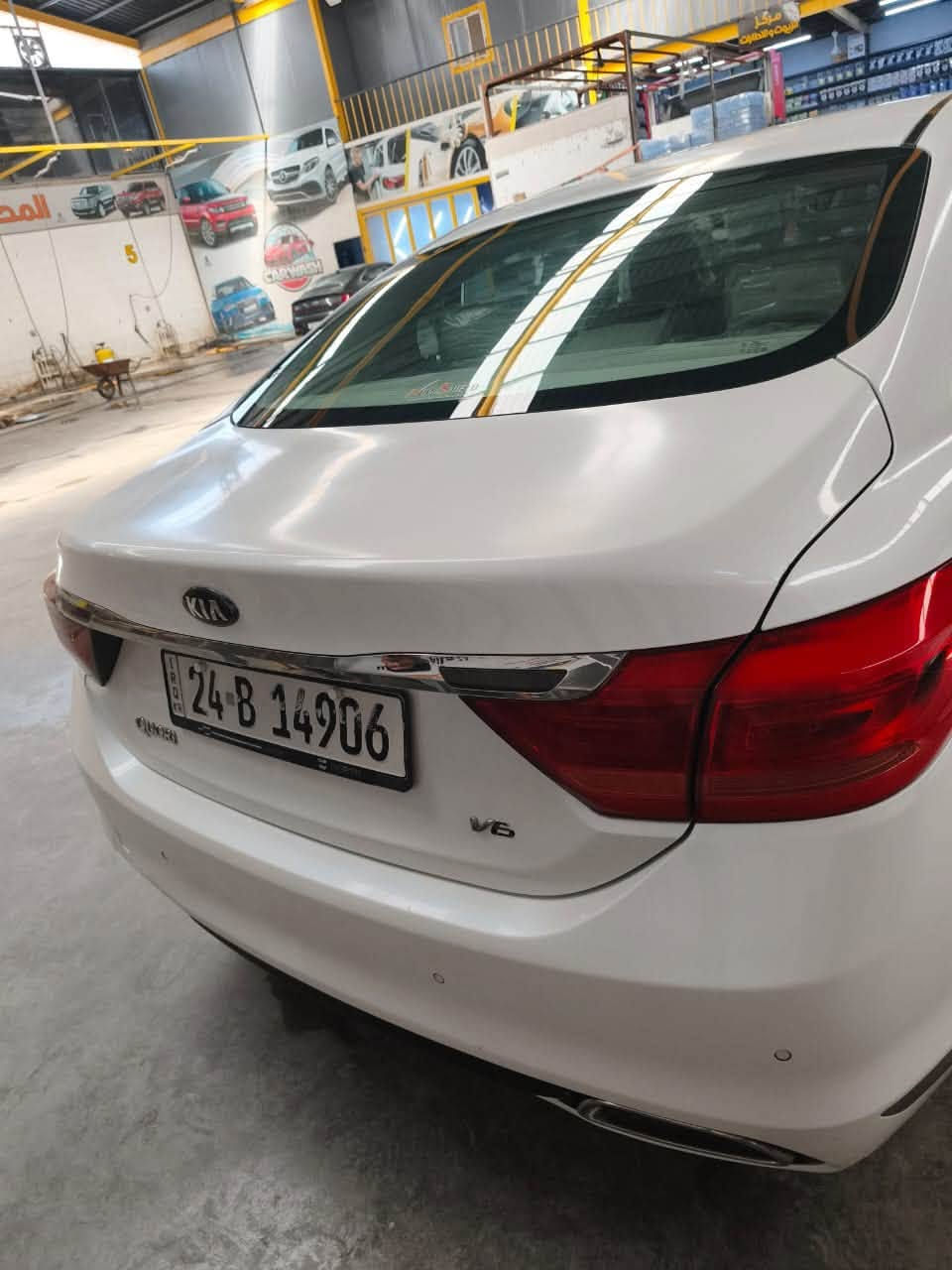 ‏السلام عليكم بيع او مراوس 
‏كيا كورس فئه ثانيه خليجي V6 3800(ماشيه 109KM)
موديل  2014(رقم دهوك الدولي باسمي )
ارقام هزه سنويه كله جديد 
‏كفالة عامه
‏مواصفات
كاميرا امامي خلفي 
حساسات امامي خلفي 
‏فتحه 
5 بصمات 
5 بردات 
شاشات خلفيه 
داخل بيجي 
تحكم خلفي كامل 
كير كوبرا 9 نمر 
4 كراسي كهرباء بالكامل تدفئه تبريد 
تخم تاير جديد 
حداديه تبريد جديد 
مكاني حله شارع 60
السعر ب169وبيها مجال قليل 
***********
