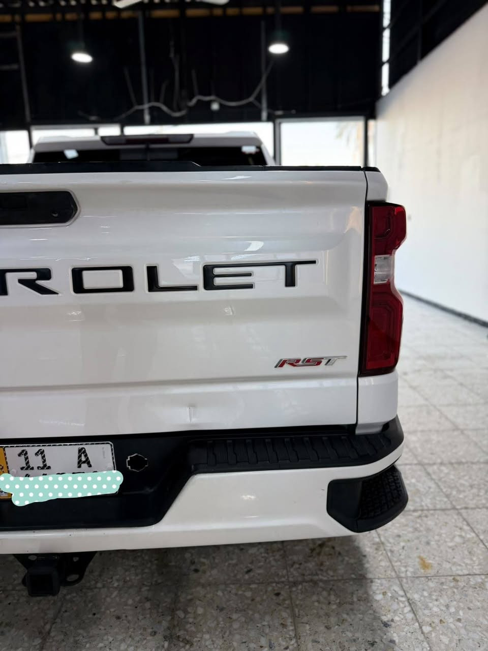 للبيع او للمراوس 

2020 CHEVROLET SILVRADO 1500 RST

شيفرولية سلفرادو 1500 RST تو ويل موديل 2020 

#السعر : 225 ورقة 

ضرر السيارة✖️: صفحة السايق صبغ كما موضحشي

محرك : 8 سلندر 5300 + كير 10 نمر 🐎🐎 كير ومحرك تاهو 

السيارة باب طويل بدي قصير المرغوب ✅✅

المواصفات 🥇:

رادار امامي ✔️

رادار خلفي ✔️

تحديد مسار ✔️

تحذير تصادم ✔️

مثبت سرعه ✔️

كير تعليگ ✔️

عينة دجتل ✔️

شاشة تدعم ميزة كار بلي + اندرويد ✔️

اطفاء السيارة عند التوقف A ✔️

زجاج كهربائي جامة الخلفية✔️

جنطة كهربائية ✔️

بصمة ✔️

تشغيل عن بعد ✔️

لايتات LED ✔️

شباك أمامي ضوئي علامة شوفر ✔️

كشافات زينون ✔️

تبريد قطعتين  ✔️

مقعد السائق كهربائي✔️

قفل الابواب تلقائي ✔️

تدفئة مقاعد اعلى واسفل✔️

منافذ شحن USP // تايب سي ✔️

كشنات جلد اسود // ✔️ 

سايد بريك كهربائي//✔️

تدفئة ستيرن//✔️

وضعيات قيادة ✔️

فتحة (سلايد) ✔️

وضعيات سحب مقصورة خلفية ✔️

لايت في مقصورة الخلفية ✔️

غطاء بدي وغلاف بدي✔️

كشافات من IRONMAN امامي ✔️

قاصه في الكشن الخلفية ✔️✔️

وباقي المواصفات المعروفة بهاي الفئة )RST✔️✔️

مكان السيارة // بغداد //السيدية

للاتصال: *********** 📱 📞 ☎️ بغداد, العراق
