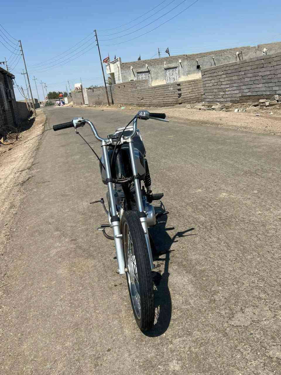 سلام عليكم شباب دراجه رابيدو ادوات للبيع شلعه ومعدل خير من الله المكينه ما مفوتحه مكاني بصره مدينه  رقمي *********** شراي تدلل عليه
