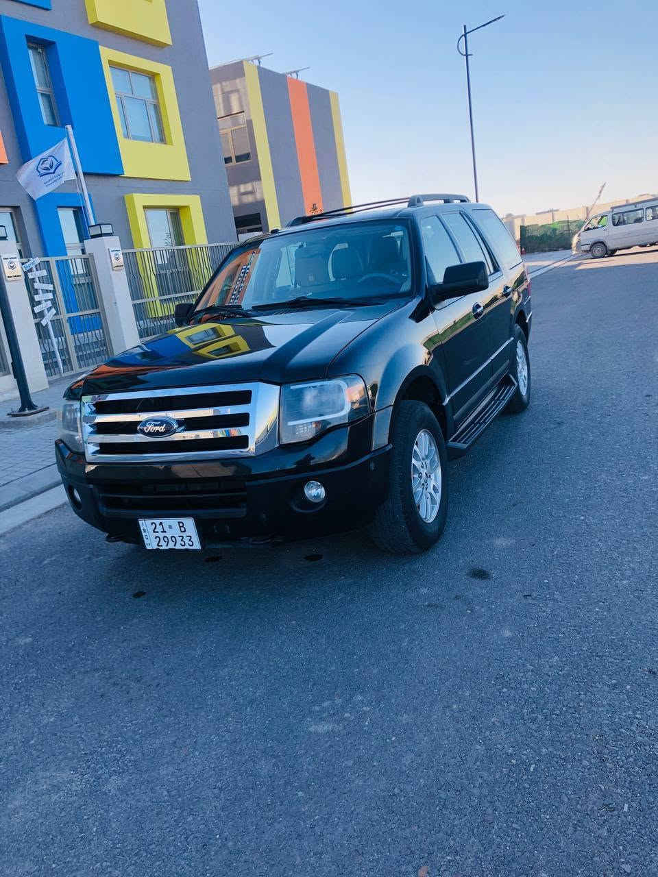 بشرط كير محرك  صدر كله نضيف جدا السياره موجوده ابغداد مطلوب بيها ١٦٠ ورقه للبيع فقط بدون مراوس
فورد اكسبديشن مكفوله خليجيه ٢٠١٤
بانزين عادي وبدون دوانز *********** 
بشرط كير محرك  صدر كله نضيف جدا السياره موجوده ابغداد مطلوب بيها ١٦٠ ورقه للبيع فقط بدون مراوس
