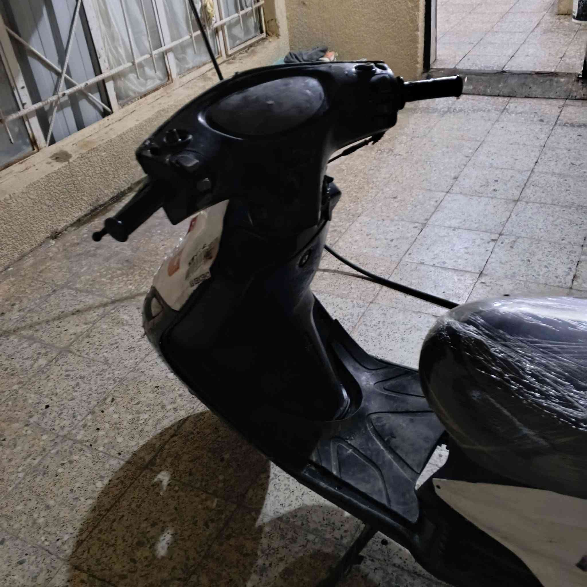 ماكس 140 للبيع سعر 325
محرك بلادي سلف هندر شغالة كاملة كهربائيات كاملة 
نواقص قليلة 
العنوان طوبجي *********** واتساب
