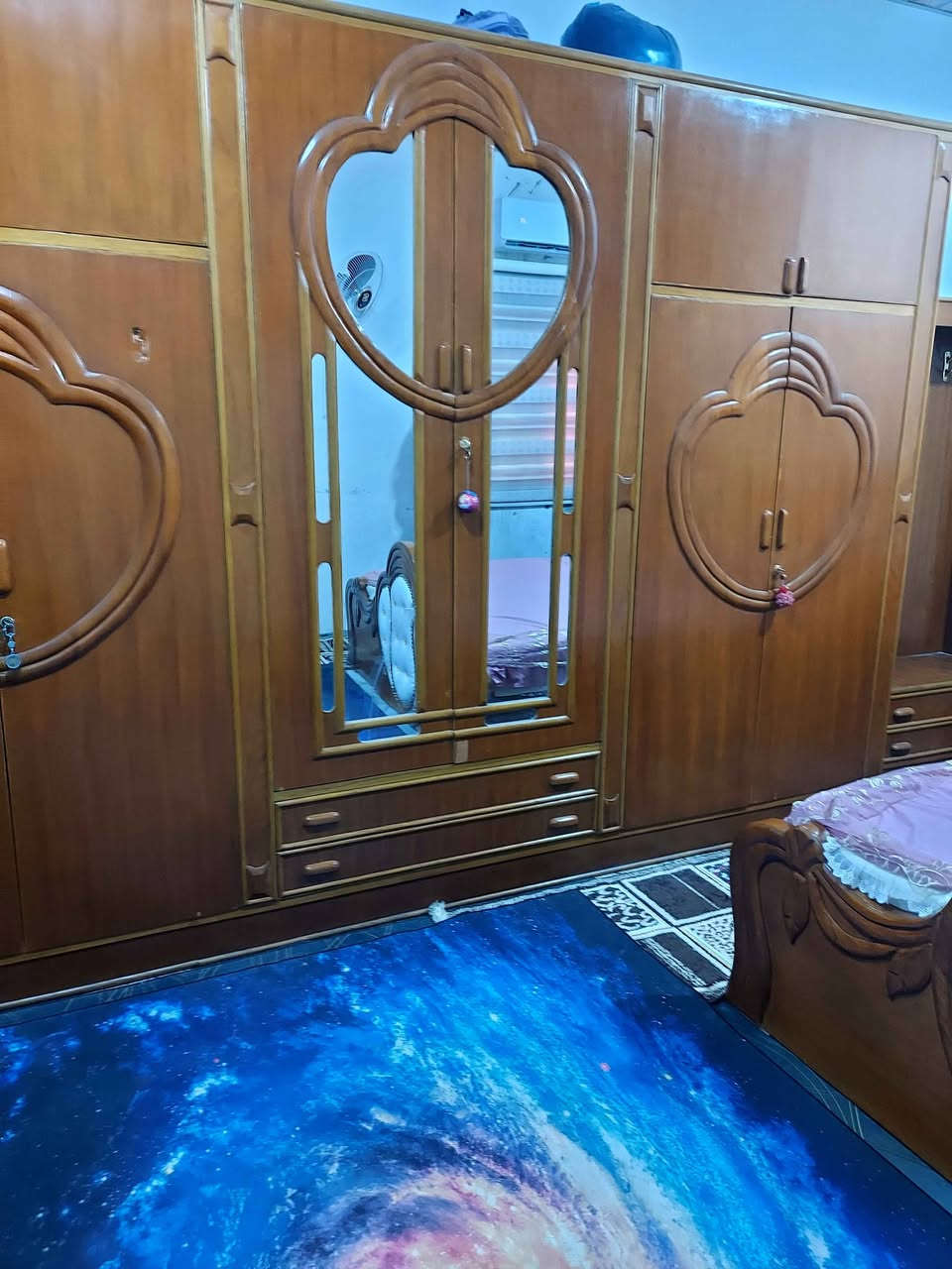 غرفة صاج تفصال ستة أبواب طابقين وجهين صاج داخل وخارج
السعر( مليون وسبعمائة وخمسين
1750000 وبيه مجال 
 للإستفسار الإتصال فقط 
*********** البصرة, العراق
