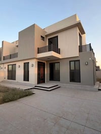 دور القضاة • ٤٠٠م • مجمع سكني