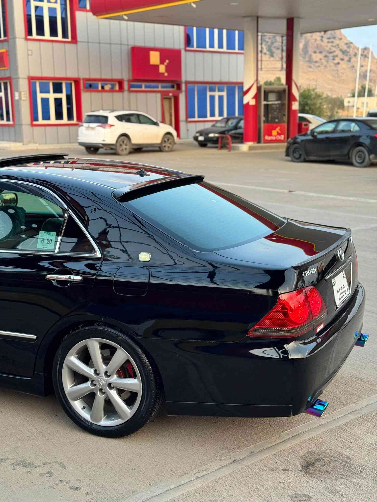 كراون V6 • ٢٠٠٧ • GRS180