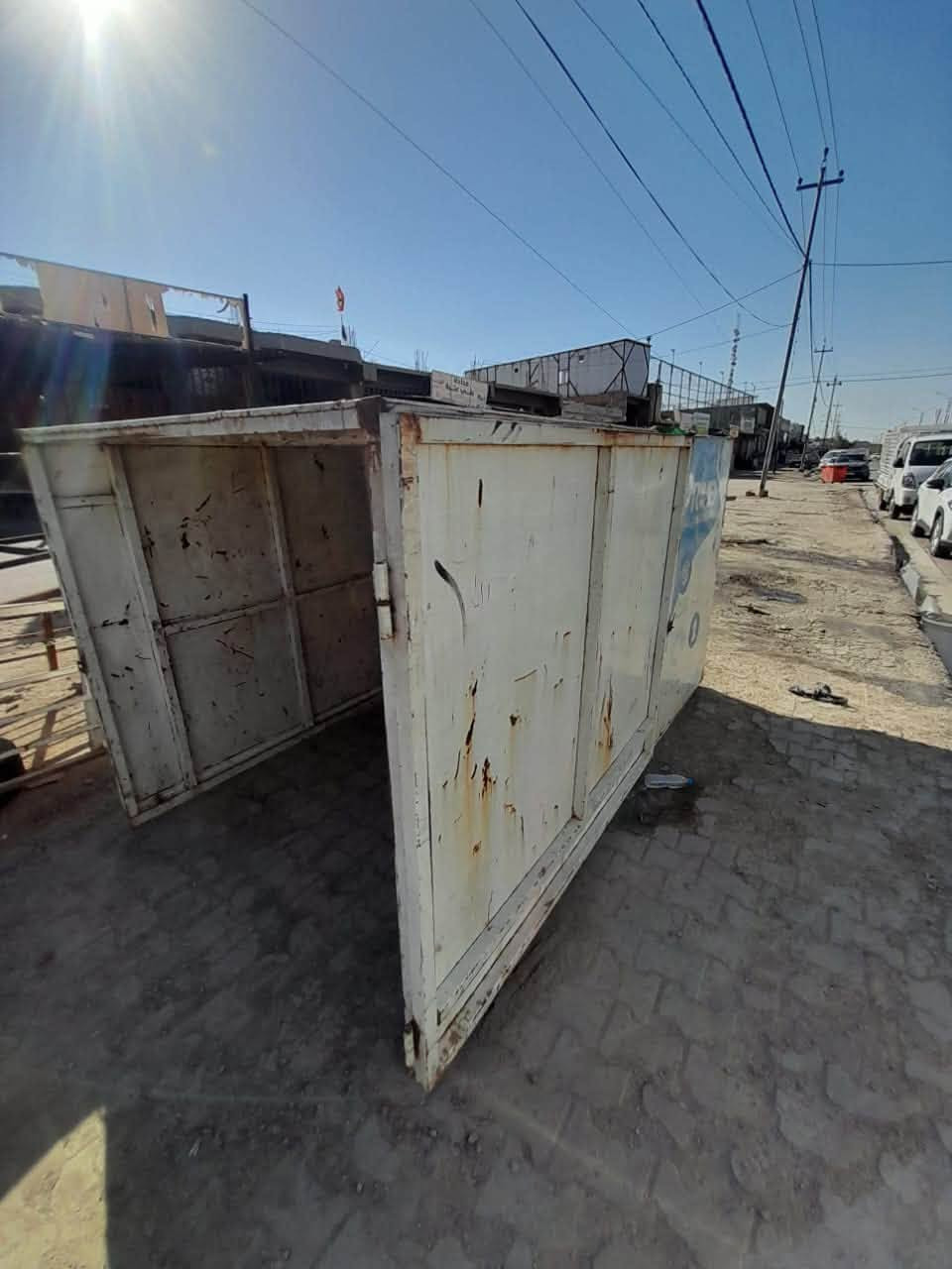 السلام عليكم بوكس بدي كيه نثيه للبيع
كربلاء طويريج
السعر مناسب جداً الي يريده يتواصل خاص او اتصال ***********
