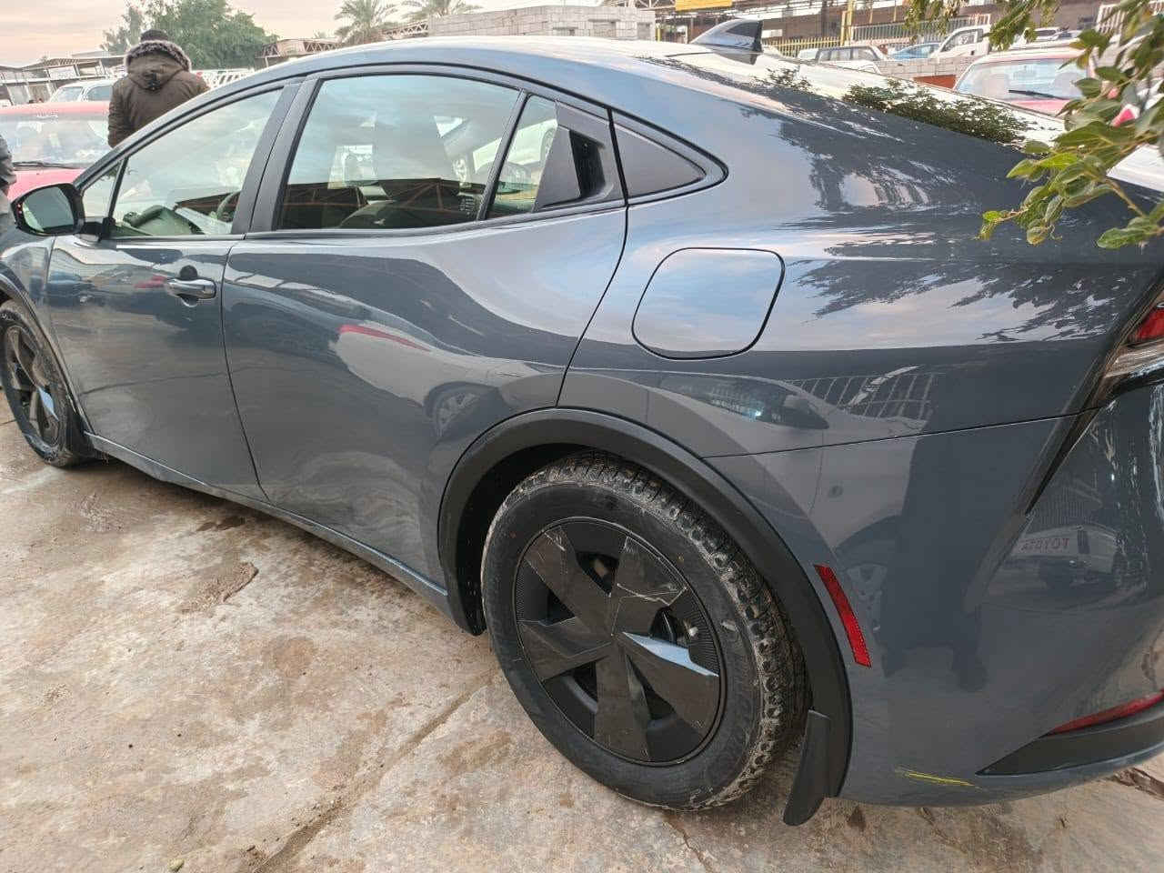 جمعة مباركة 
تويوتا بريوس Prius
2023 Le
هايبرد hybird
لون اسمنتي
ماشيه 55 الف كيلو 
4 قطع صبغ 
رقم بغداد باسمي
السعر 137 ورقه 
***********
مكان السياره بغداد معارض البياع
