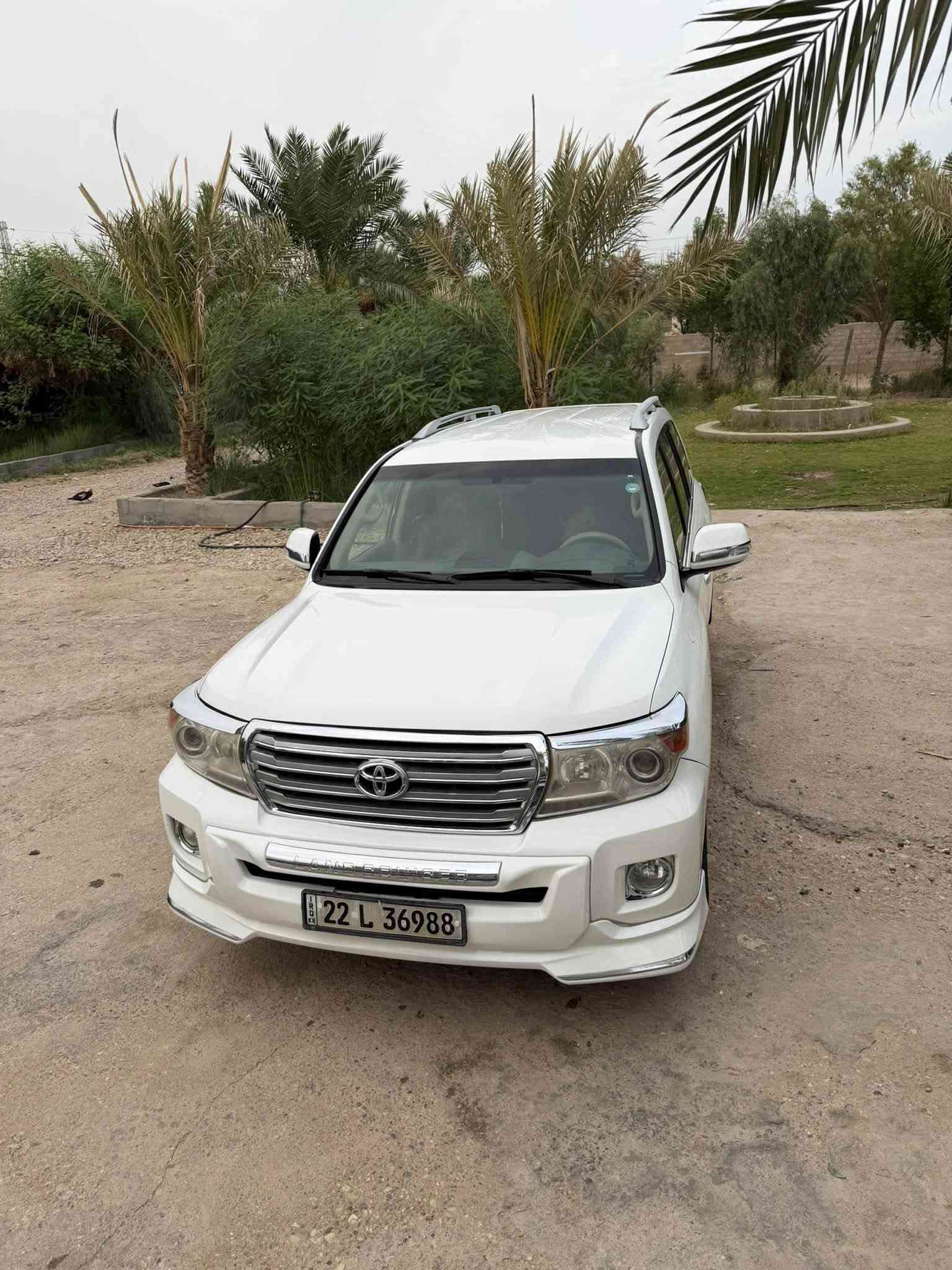 لاندكروز • ٢٠١٣ • مشيه ٢٠٧٠٠٠