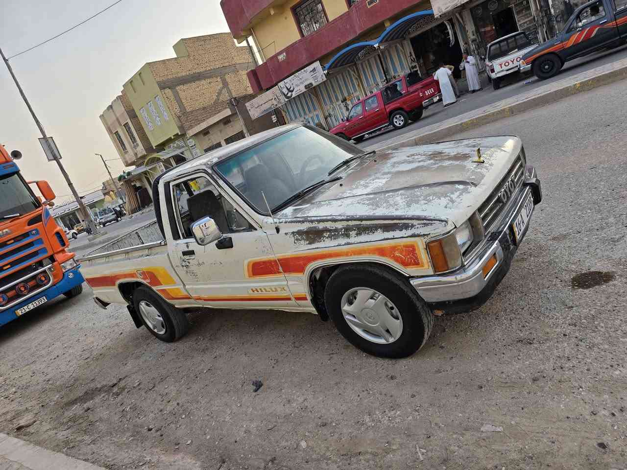 السلام عليكم 
بيكم موديل 1988 رقم قادسيه دولي 
سنويه مجدده مشروع وطني 
مكفوله من الظربه والتبديل سياره بلاديه وجاهزه 
كير شرط محرك شرط 
حداديه شرط تخم تاير شرط 
سياره جاهزه من كلشي 
السعر 44 وبيه مجال 
الاتصال ***********  مكان ديوانيه
