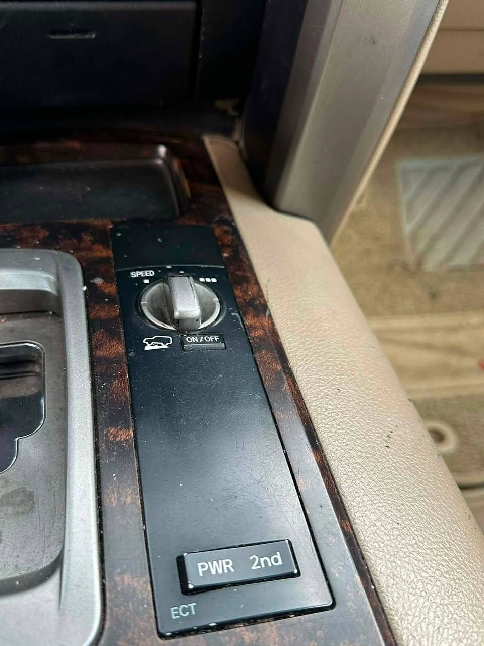 بۆ فرۆشتن 
فول فول 
***********
VxR
