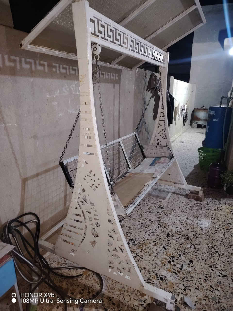 مرجوحه للبيع ***********
