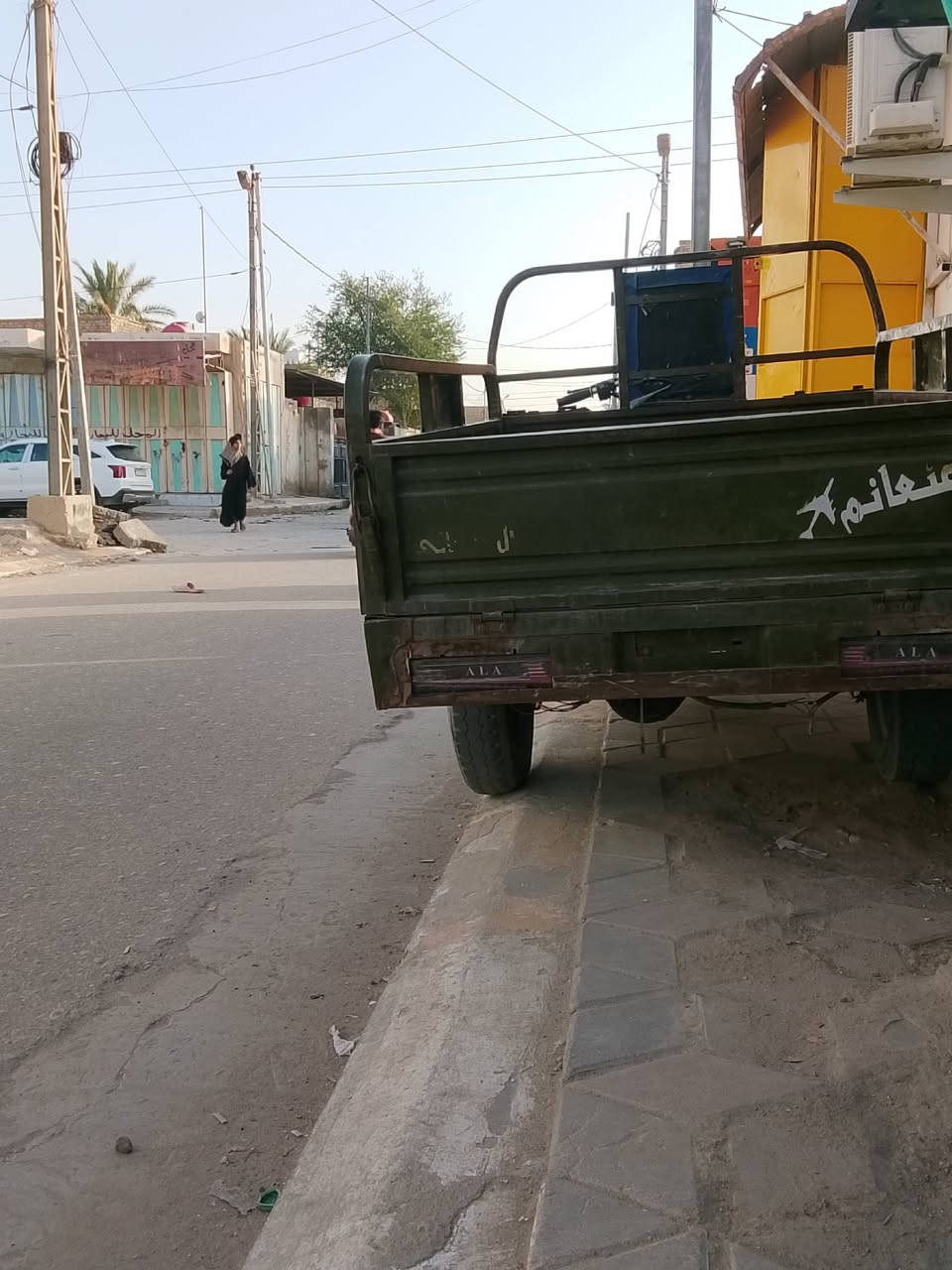 البتره
الزيتوني 21 

اورق أصولي 

مكينه 24 ستوته خير من الله نمر واطلع وين ماجان تريك

هورن لايت كبير عالي ناصي 

لايتات زرك بك لايتات كله شغاله  وع فحص 

مكينه مفتوحه شاصي قطرت لحيم مابي ومكفول كفاله عامه 

تجي تفحص وتكلب وتقتنع  وتأخذ و الله يرزقكم ويرزقك الجميع  سعرهه مليون و850وبيه مجال حك الجيه متواجد ماسنجر وهذا رقمي *********** مكاني ديوانية الحمزة الشرقي وكل الهلا بجيمع
