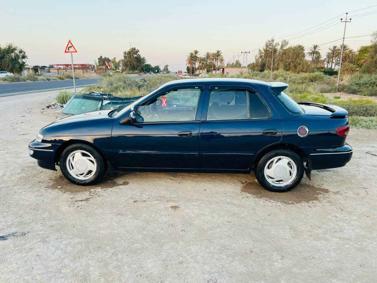 للبيع كيا سيفيا 
موديل 1996
رقم بغداد 
سنوية مشروع وطني
كير اوتوماتيك 
مكينه مفتوح 
كير و مكينه وحداديه جديد
كهربائيات كلها شغاله 
تخم تاير جديد
صدر امامي خلفي جديد 
دوشمه جديد 
سيارة شرط النضافة 
صبغ للجماليه 
مكفولة من ضربة وكص 
السعر 36 بيه مجال بسيط
المكان بابل
للأستفسار 
***********
