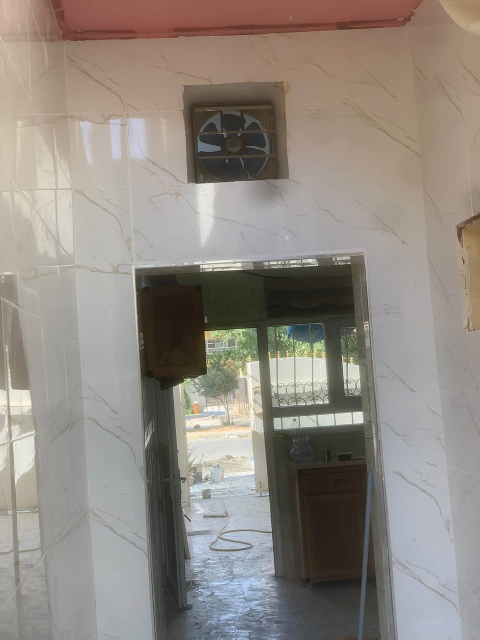 اسطة كاشي متفرغ شغل ليزر 
***********
