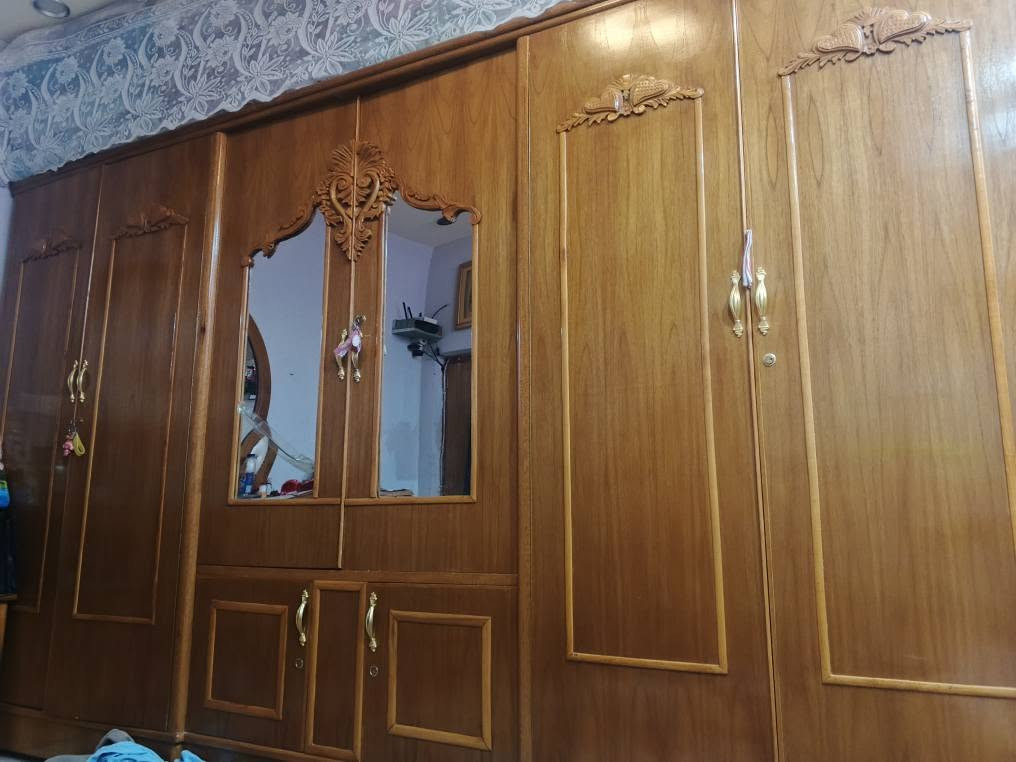 غرفة اخشاب • نضيفة • ميسان