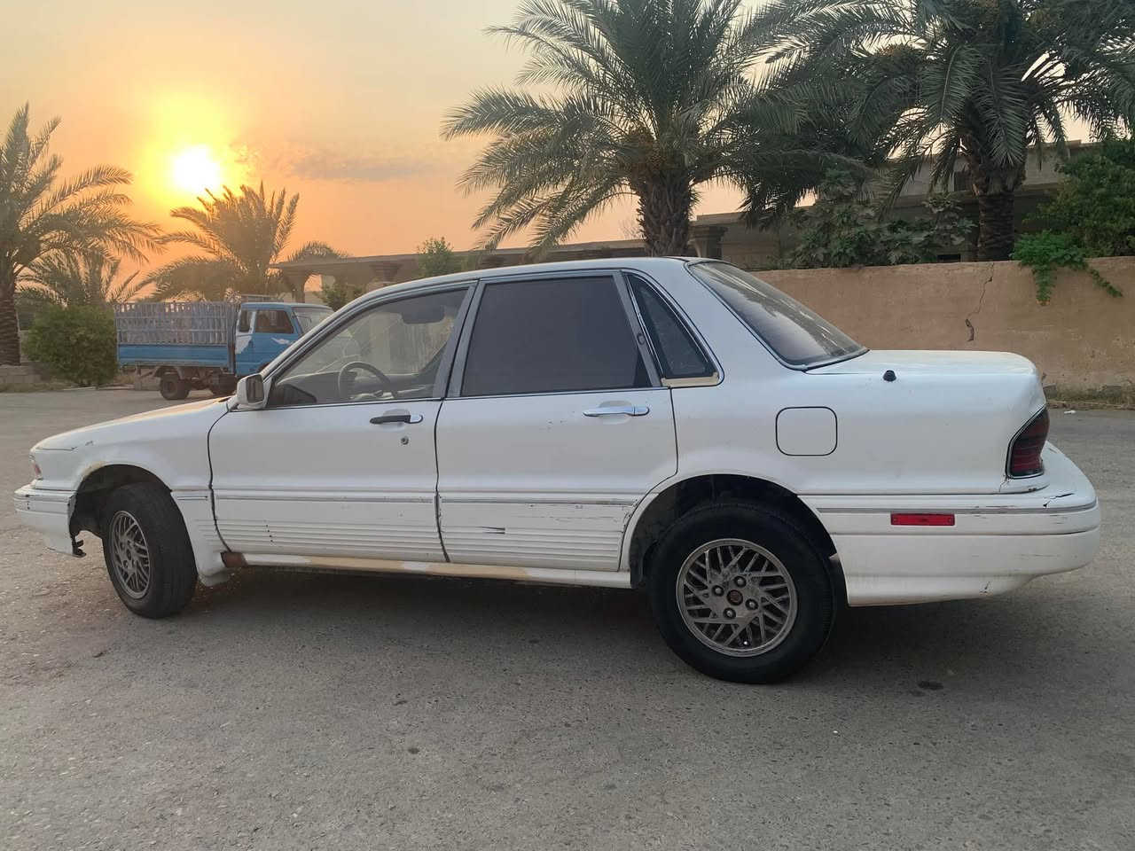 السلام عليكم للبيع بسعر مناسب مستبوشي كلنت موديل 90سيارة تبريد ثلج كير محرك خير من الله كير اوتماتيك تخم تاير سيارة جاهزة رقم بغداد دولي بأسمنا 
مكان السيارة تكريت
السعر ٣٣ وبيها مجال للشراي 
للاستفسار ***********
