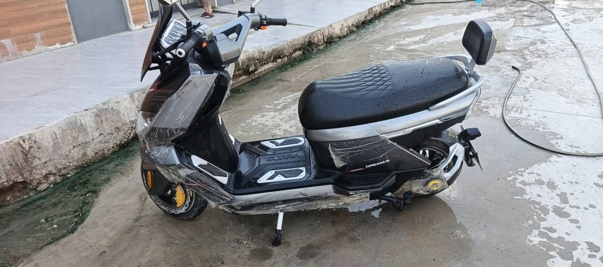 المسافة 90 كيلو
ملف   1500 W 
دبل سويج 

دبل بصمه 

تحكم من خلال الهاتف 

تشغيل عن بعد 

فتح الصندوق كهربائي 

الماطور مستخدم شي قليل شهر او اكثر 

بي ضمان من المعرض 

اي شي ما مبدل بي 

للاستفسار ***********
