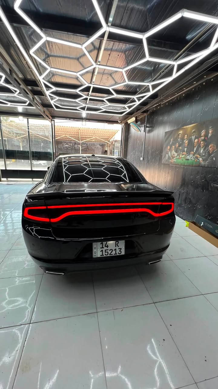 جارجر sxt اللون اسود مديل 2022 اصل حادثها جاملق وبنيد وتبديل لغد ايسر وشغل درجه أولى سياره جديده محرك وكير وأكسل وتبريد كلهن كفاله ماشيه 63 ميل رقمها بصرة وتحويل مباشر سعرها 180 ورقه وبيها مجال للاستفسار ***********
