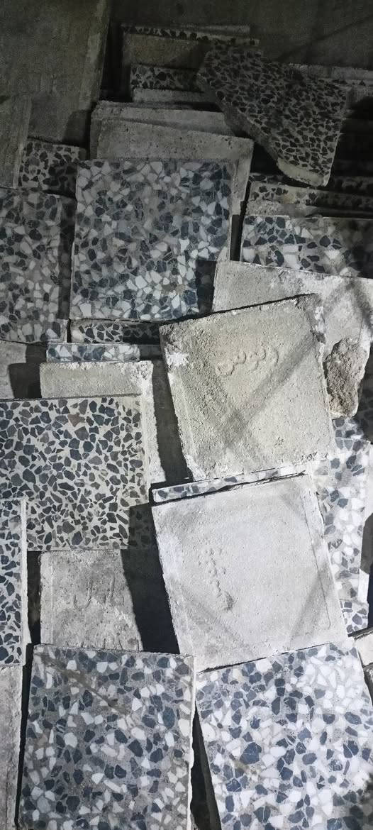 سيراميك 50×50  70قطعه +كاشي 30×30      150كاشيه *********** عمارة, ميسان
