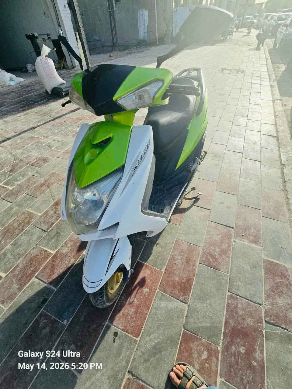دراجه سكنس ١٤٠ اي نقص مابيه سلف هندر كل شغال كڤرات نضيفه سعر 350 وبيه مجال عنوان كربلاء استفسار خاص او على الرقم ***********

نص مكتوب في الصور:
- Galaxy S24 Ultra
- May 14, 2026 5:19 PM
- May 14, 2026 5:20 PM