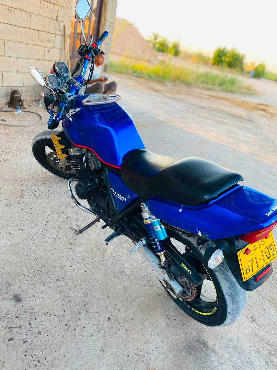 سلام عليكم سيبي فور محرك 400 جيل اول 16 ولف سعر مليون650 ستفسار خاص***********

