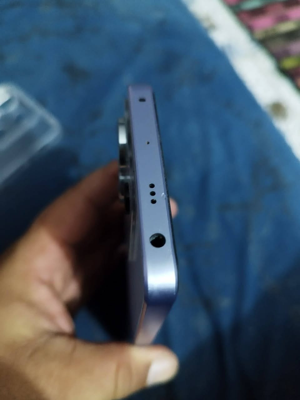 هاتف ريدمي نوت 13 برو 5G
كامرة 200 
ذاكرة 512
رام 24
بطارية 5100
معالج سناب دراكون 7s gen2 
ببجي 60 فريم باقي الالعاب ع اعلى اعدادات 
بي ضربة بالكلاسة مال الشاشة ممأثرة ع اي شي 
شحن سريع 67 واط
بيع او مراوس مكاني حله مركز السعر 250 .. تواصل واتساب ***********
