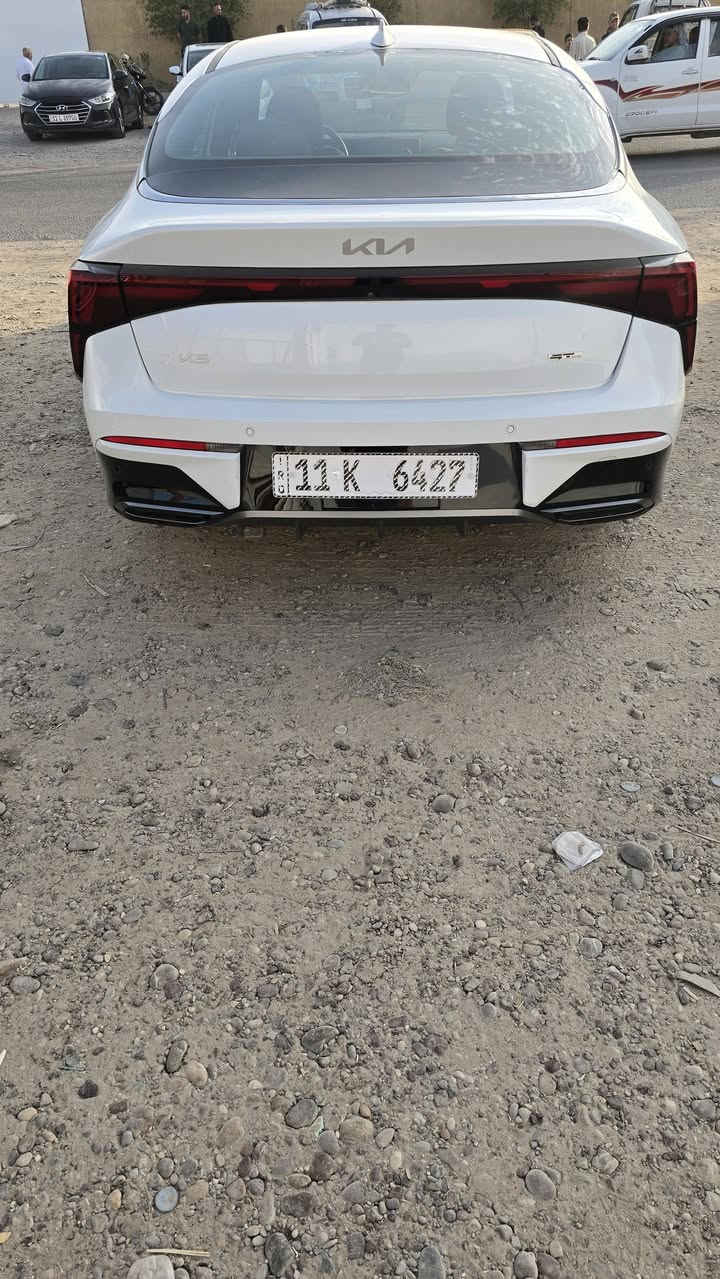 K5 2025 GT LINE 
لون ابيض وارد امريكي 
محرك ٢٤٠٠
ماشيه ١٨ الف ميل 
مبدل بنيد اصلي تفصيخ و جاملغ اصلي تفصيخ جهة اليمين بدوون دواخل و بدون ايرباكات
الرقم *********** موجود واتساب و اتصال
السعر ٢٠٠ ورقه
