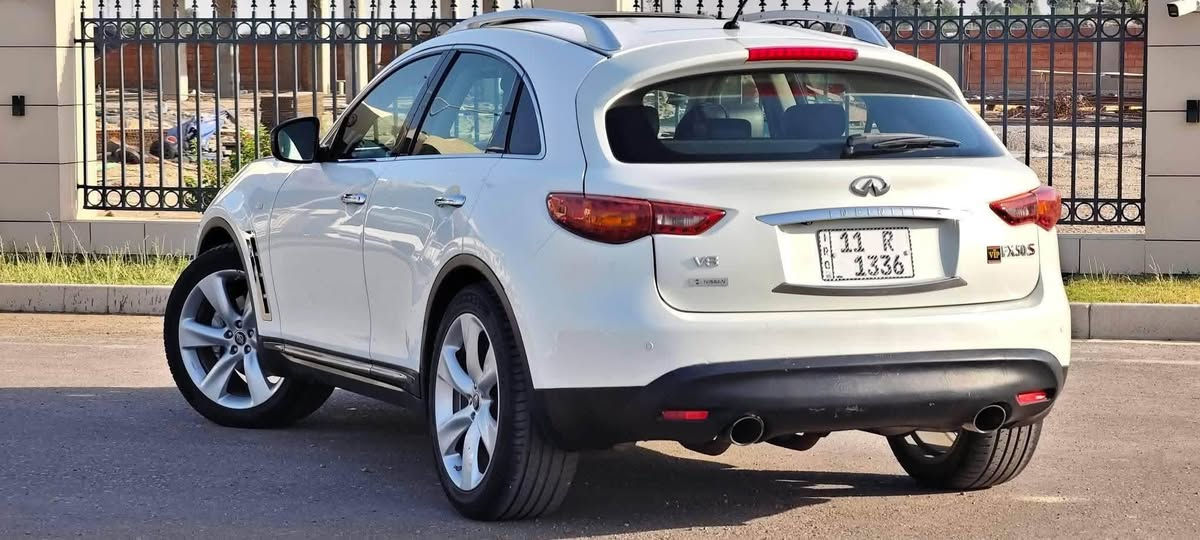 انڤنتي FX50
2012
8سلندر خليجي مكفول من الصبغ فول مواصفات ماشي 149الف Km
رقم بغداد رقم مميز تحويل مباشر هزه جديده 
بيييع او مراوس
عنوان بغداد 
***********
135بي مجال بغداد, العراق

